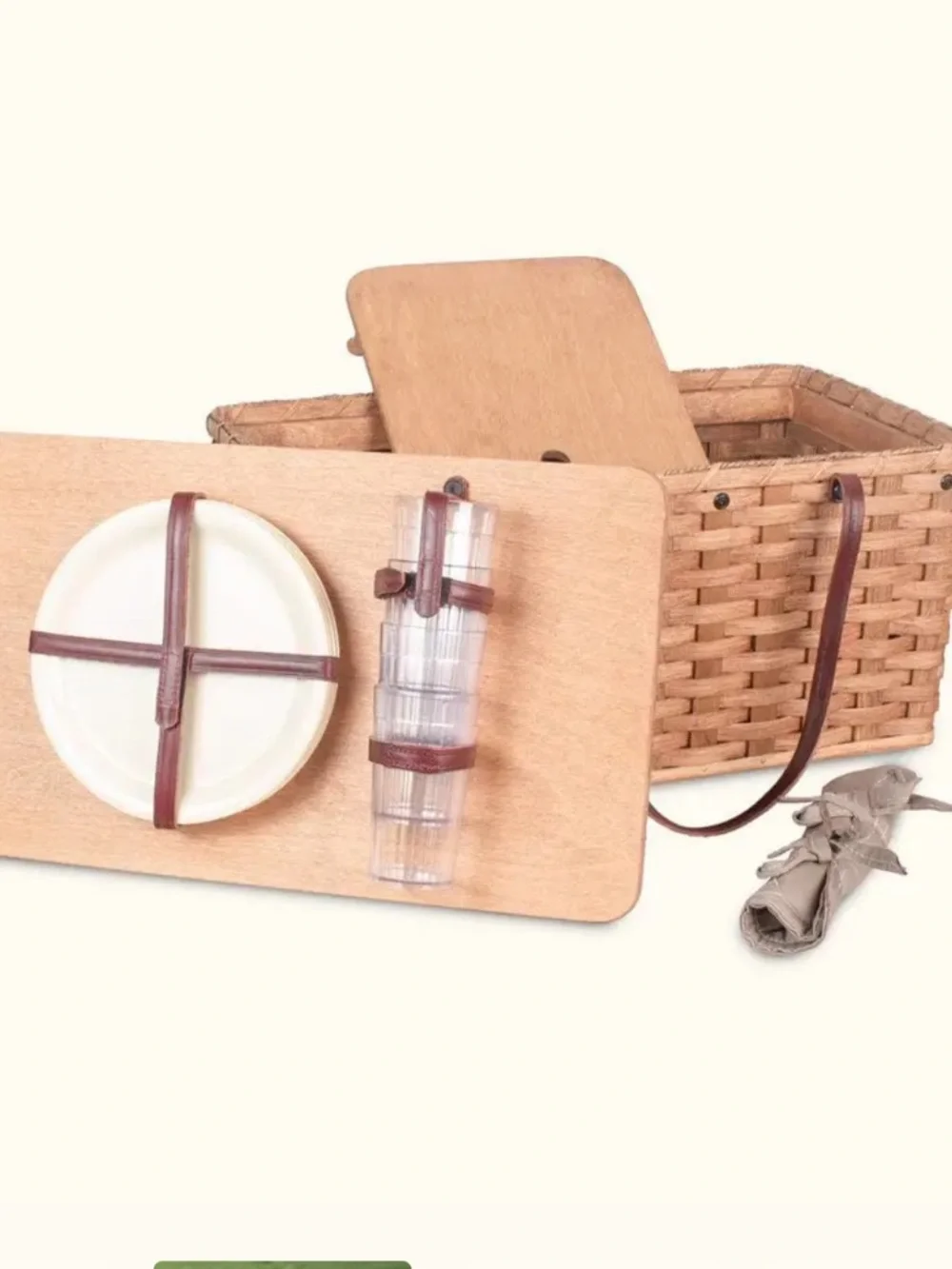 Amish Handwoven Picnic Basket 🧺 with Cream Liner & Brown Leather Handles 🇺🇸